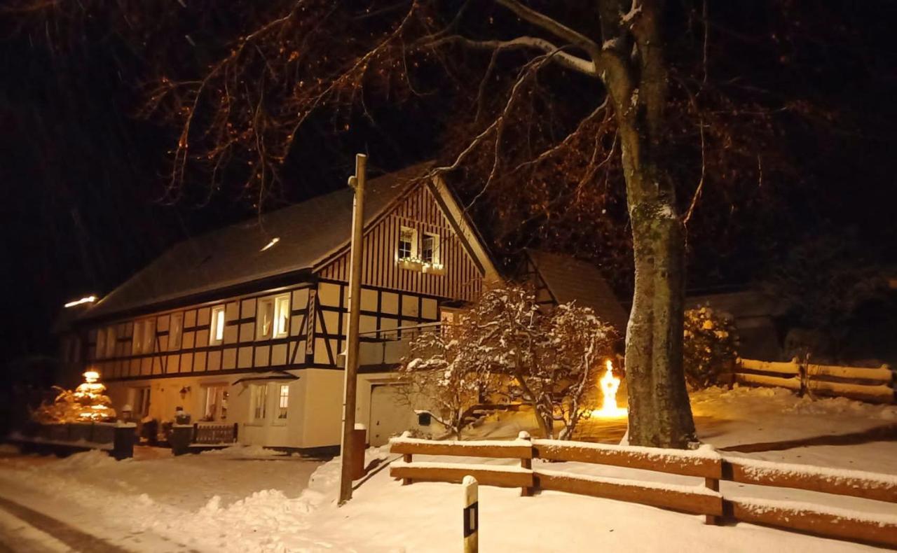 Ferienwohnung Kraehling Schmallenberg Bagian luar foto